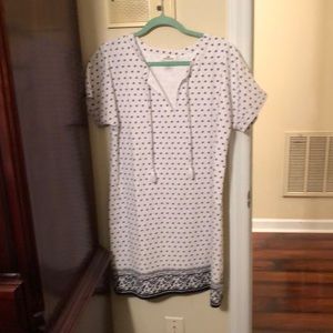 Vineyard vines dress